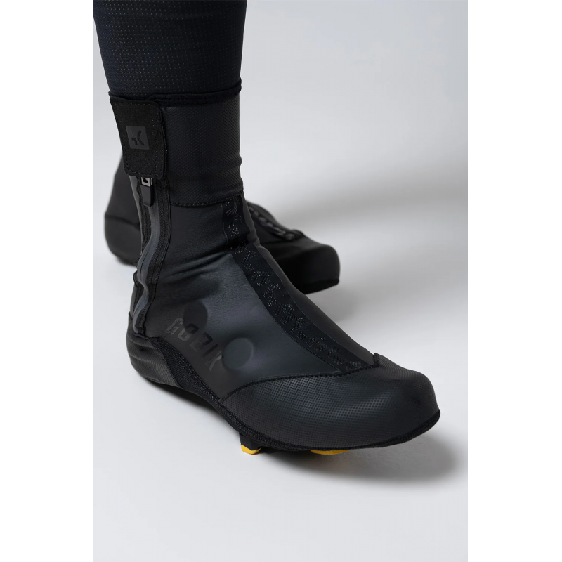 Gobik Kamik 2.0 Schwarz – Unisex Winterüberschuhe | Versand 24h