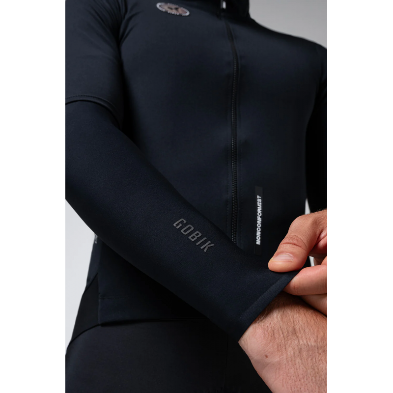 Gobik Kaba 2.0 Pitch Black unisex Thermoärmel - Versand 24h
