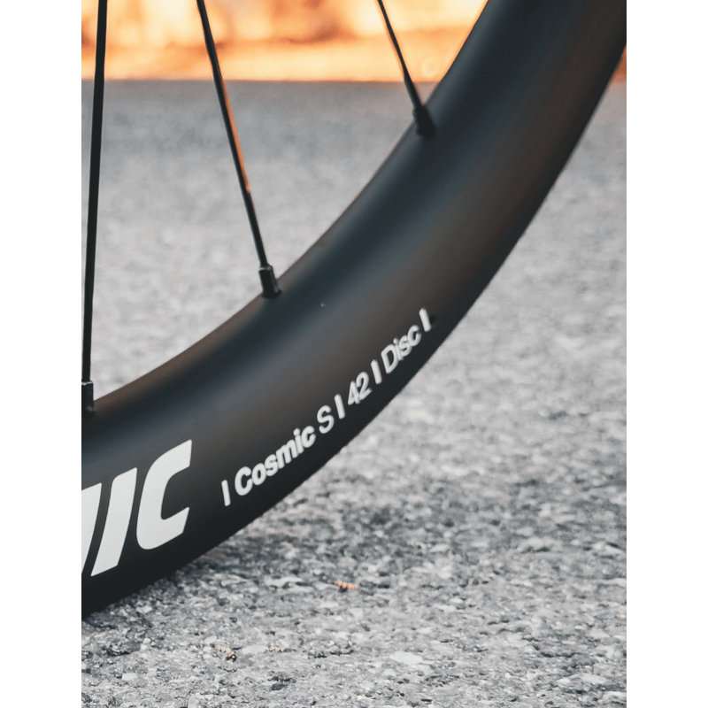 Mavic Cosmic S 42 Disc Shimano 11/12v Paar Räder - Versand 24h