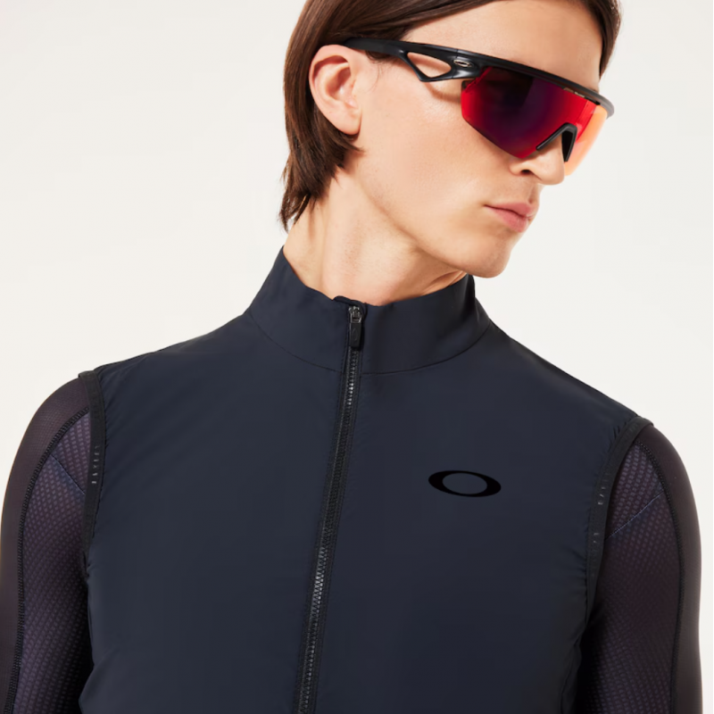 Oakley Endurance Packable Wind Vest 2.0 schwarz Windweste