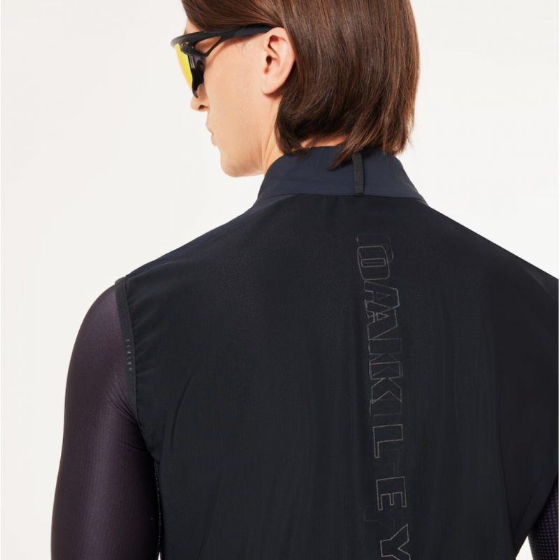 Oakley Endurance Packable Wind Vest 2.0 schwarz Windweste