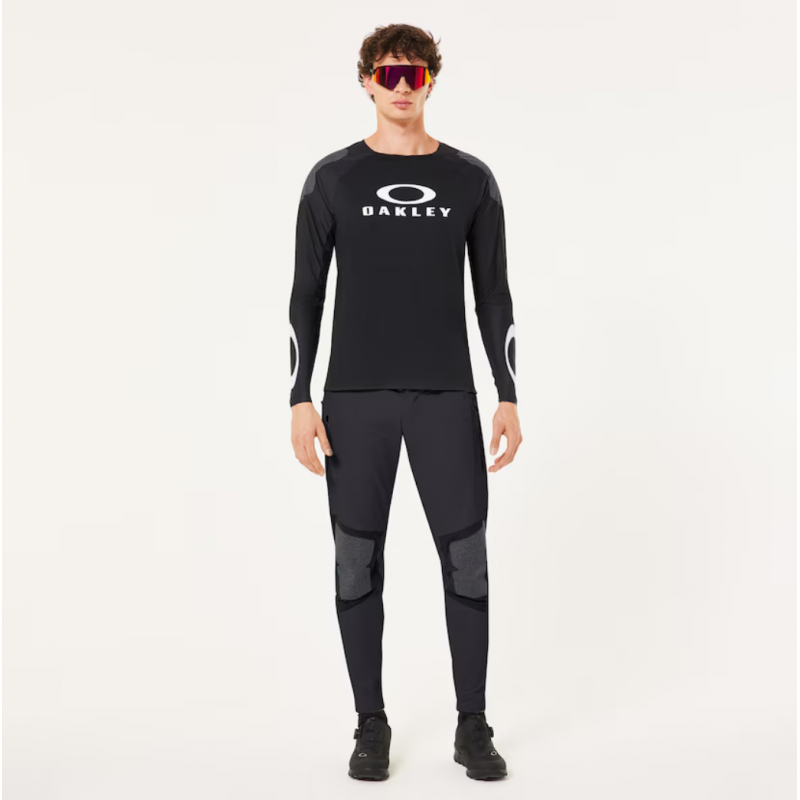 Oakley Seeker Edge schwarze Langarmshirt - Versand 24h