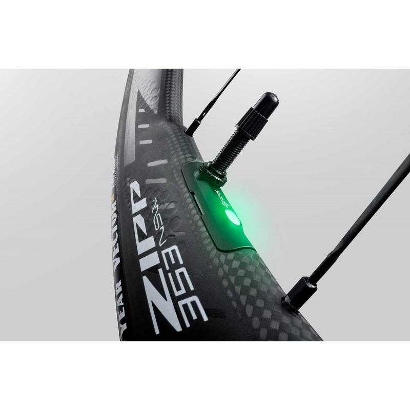 Zipp 303 SW Tubeless Disc | All-Terrain-Räder mit AXS-Sensoren