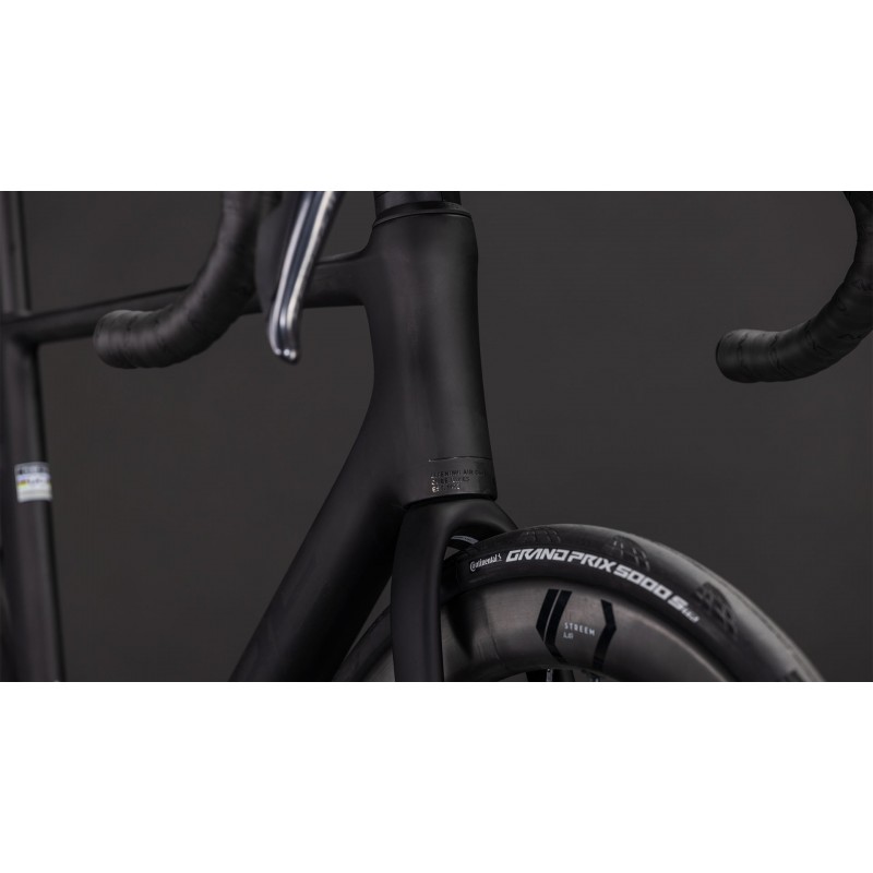 Cube Litening Air C:68X Race 2026 | Ultraleichter und aerodynamischer Rennrad