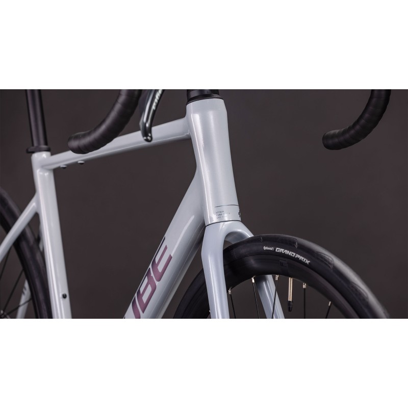 Cube Attain Race 2026 | Bicicleta de Carretera Carbono Cómoda y Rápida