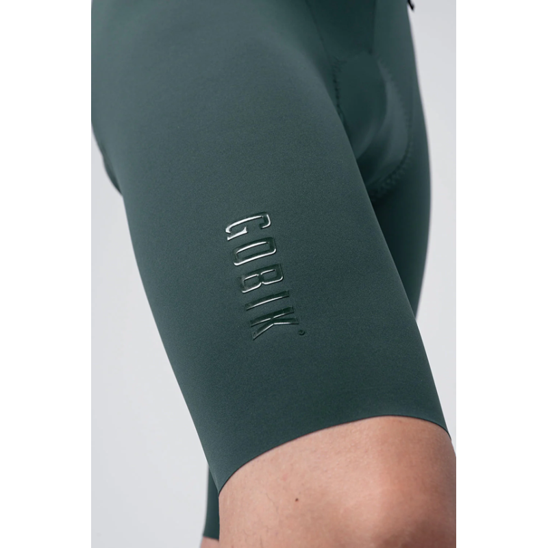Gobik X K10 Pinewood Herren Kurzträgerhose - Versand 24h