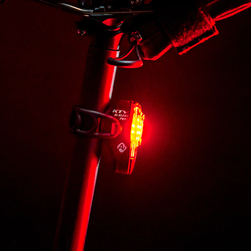 Lezyne KTV PRO+ Ai ALERT RÜCKLICHT - Versand 24h