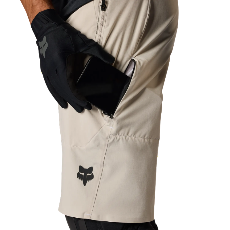 Fox Flexair weiße Shorts - Versand 24h - beste Preise
